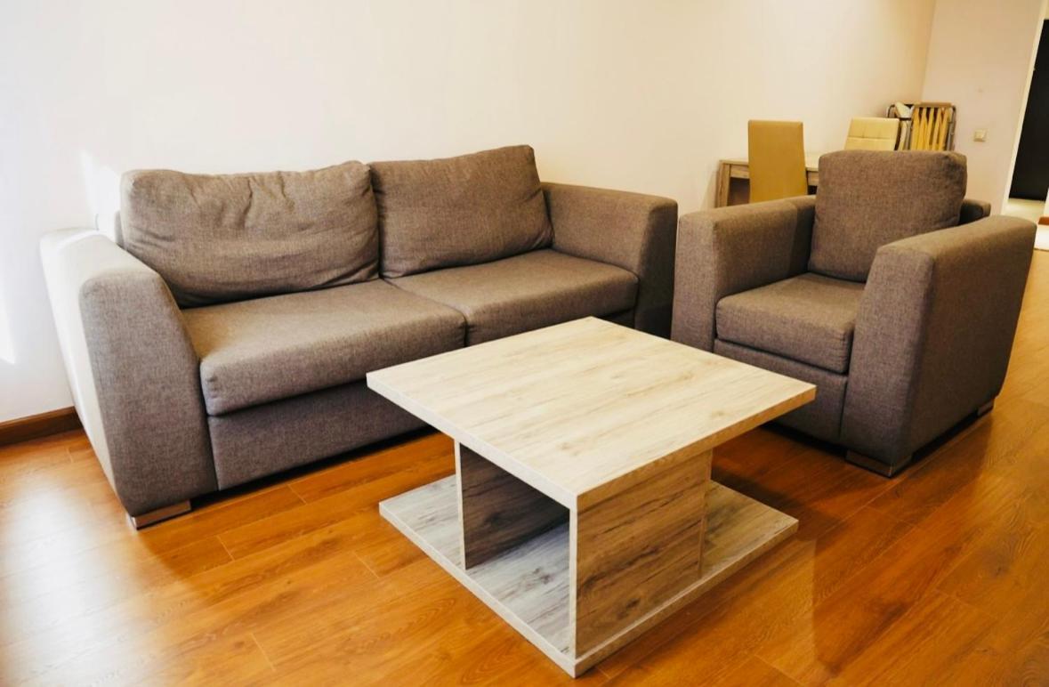 Apartments By Gr Yerevan In The City Centre Екстериор снимка